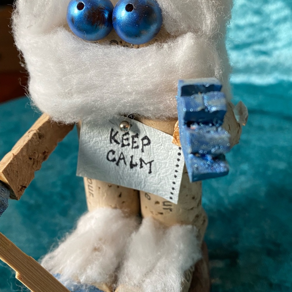 Aquaman Yeti ~ Paper Weight - Picture 2 of 4